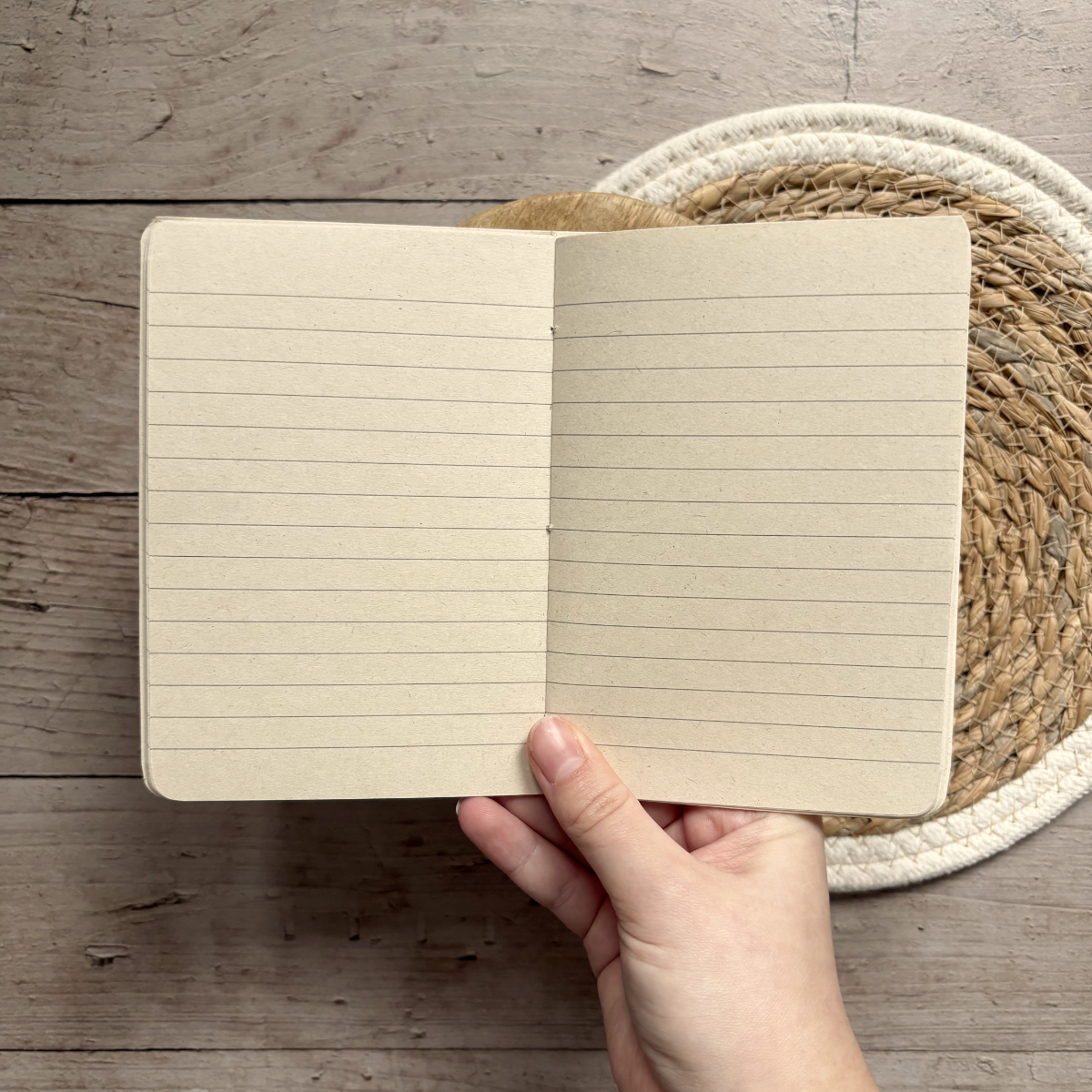 Notebook | Bumblebee on flower