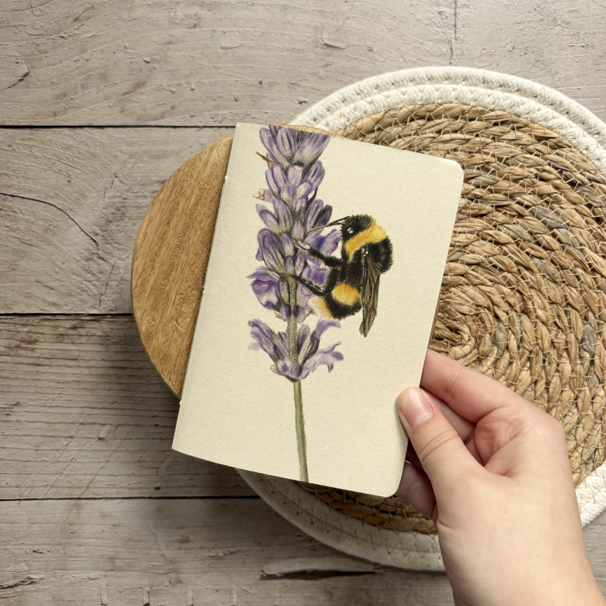 Notebook | Bumblebee on flower